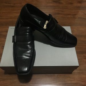 Kenneth Cole Classy Mens’ Shoes.